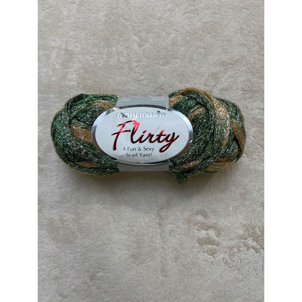 Mary Maxim Flirty Scarf Yarn 100g Earth Shaker Green Gold Metallic 770-201